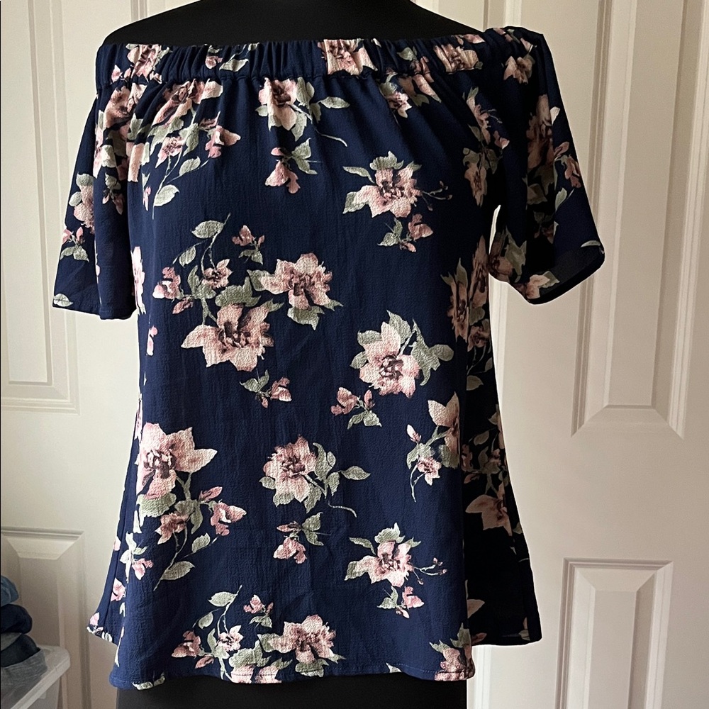 Sweet Wanderer Navy Off-Shoulder Top with Blush Floral